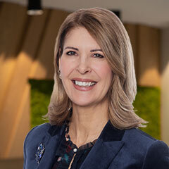 Janice Myers headshot
