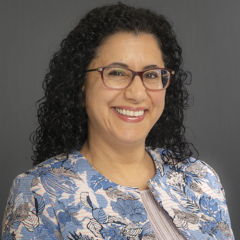 Lesley Antoun headshot
