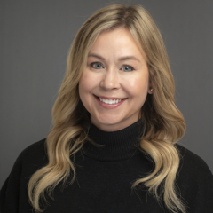 Sarah Johnston headshot